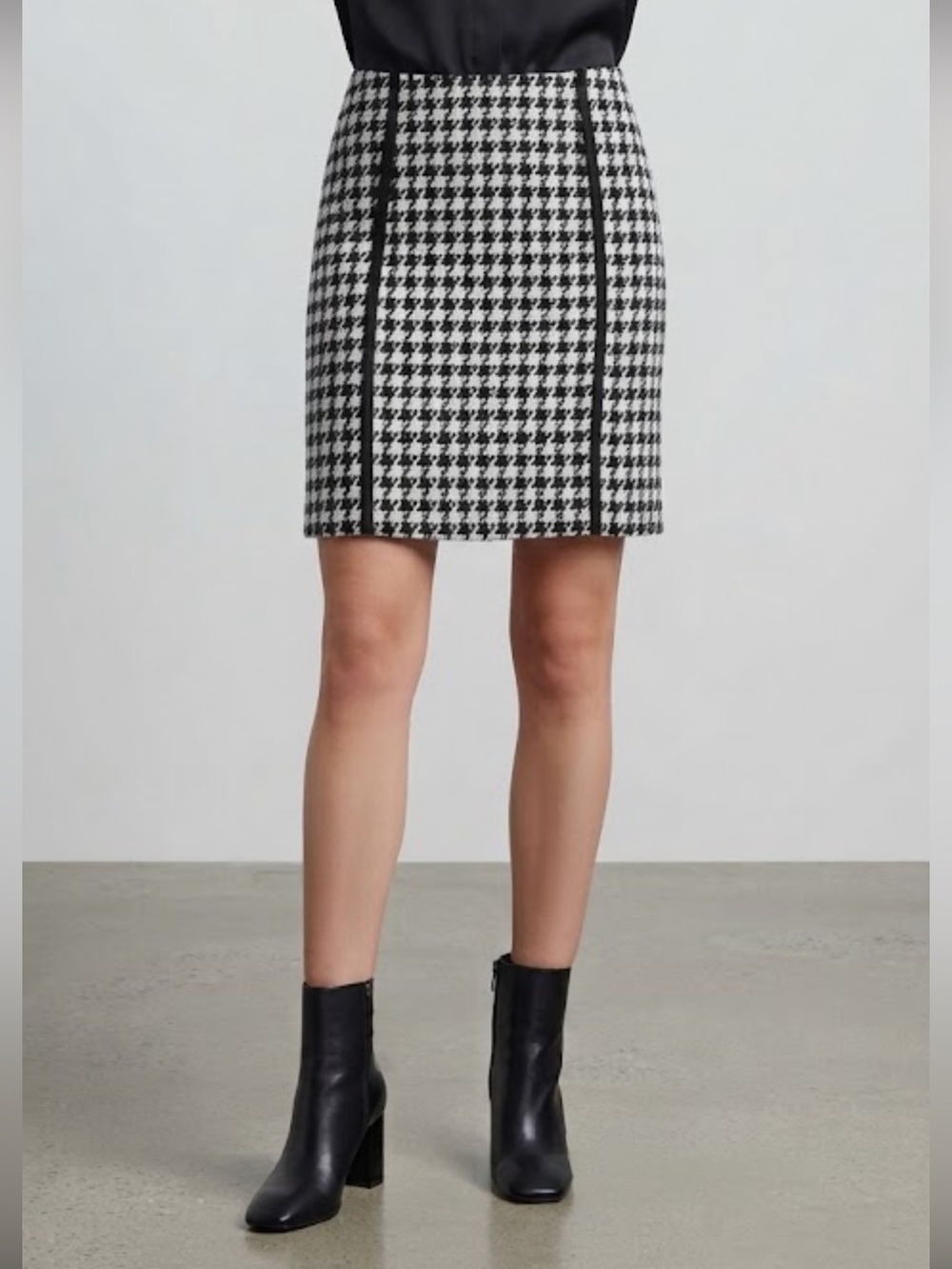 NWT White House Black Market houndstooth woven skirt